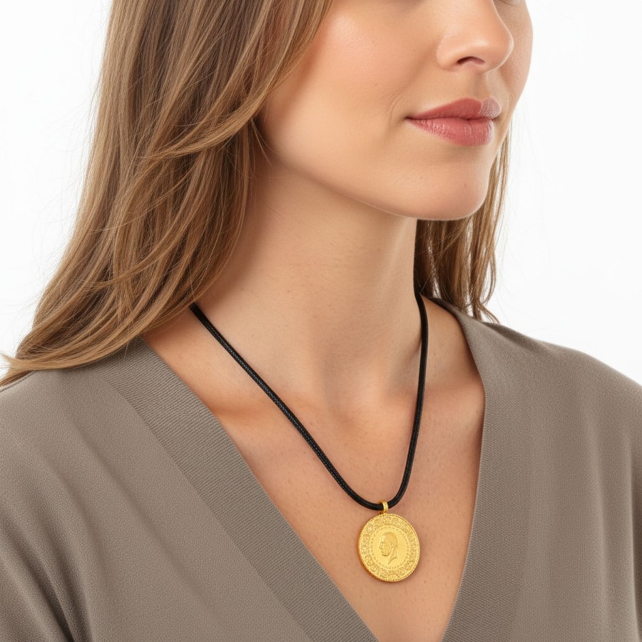 22 Ayar Yeni Kulplu Ziynet Tam Altın Siyah İpli Kolye