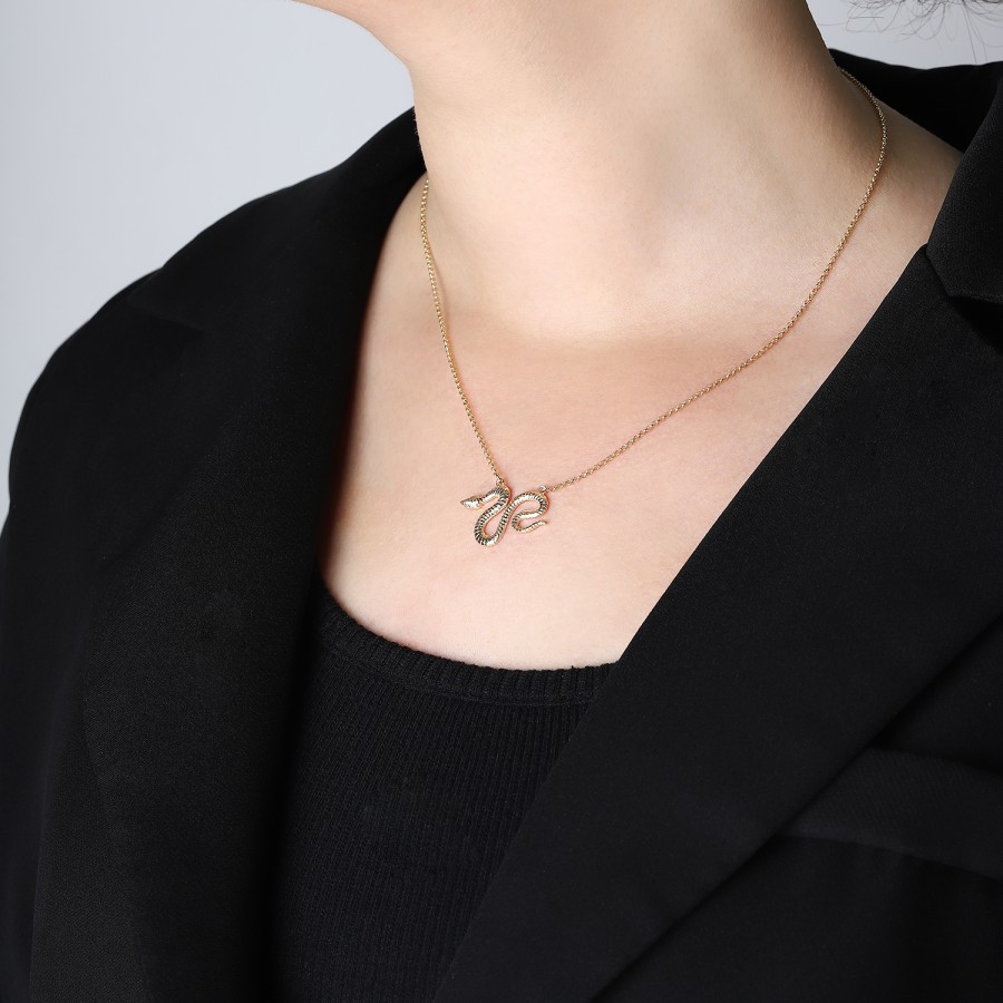 925 Ayar Gümüş Kararmaz Sarı Altın Kaplama Yılan Figürlü Pembe Taşlı Kolye