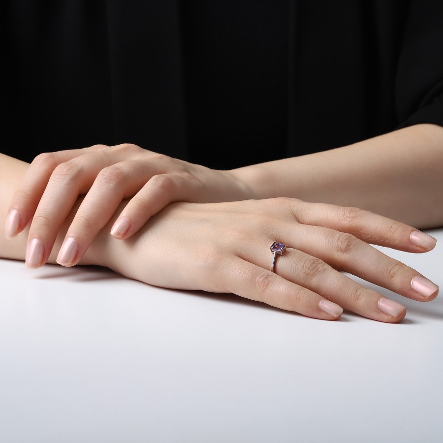 925 Ayar Gümüş Kararmaz Beyaz Altın Kaplama Amethyst Mor Taşlı Tektaş Yüzük