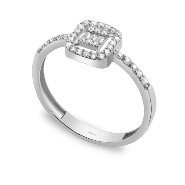 14 Ayar Beyaz Altın Baget Taşlı Yüzük