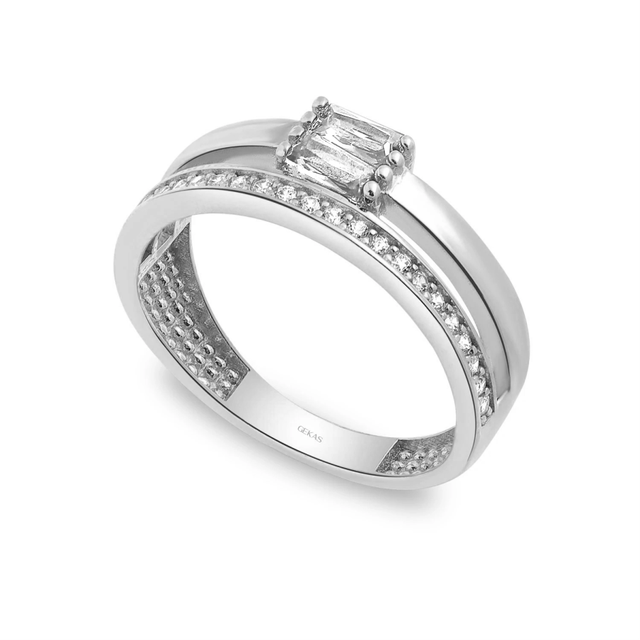 14 Ayar Beyaz Altın Baget Taşlı Yüzük